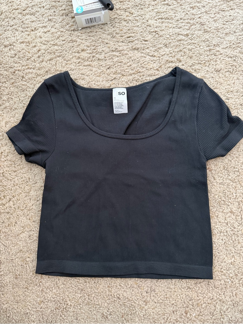 SO Black Ribbed Scoop Crop Tee